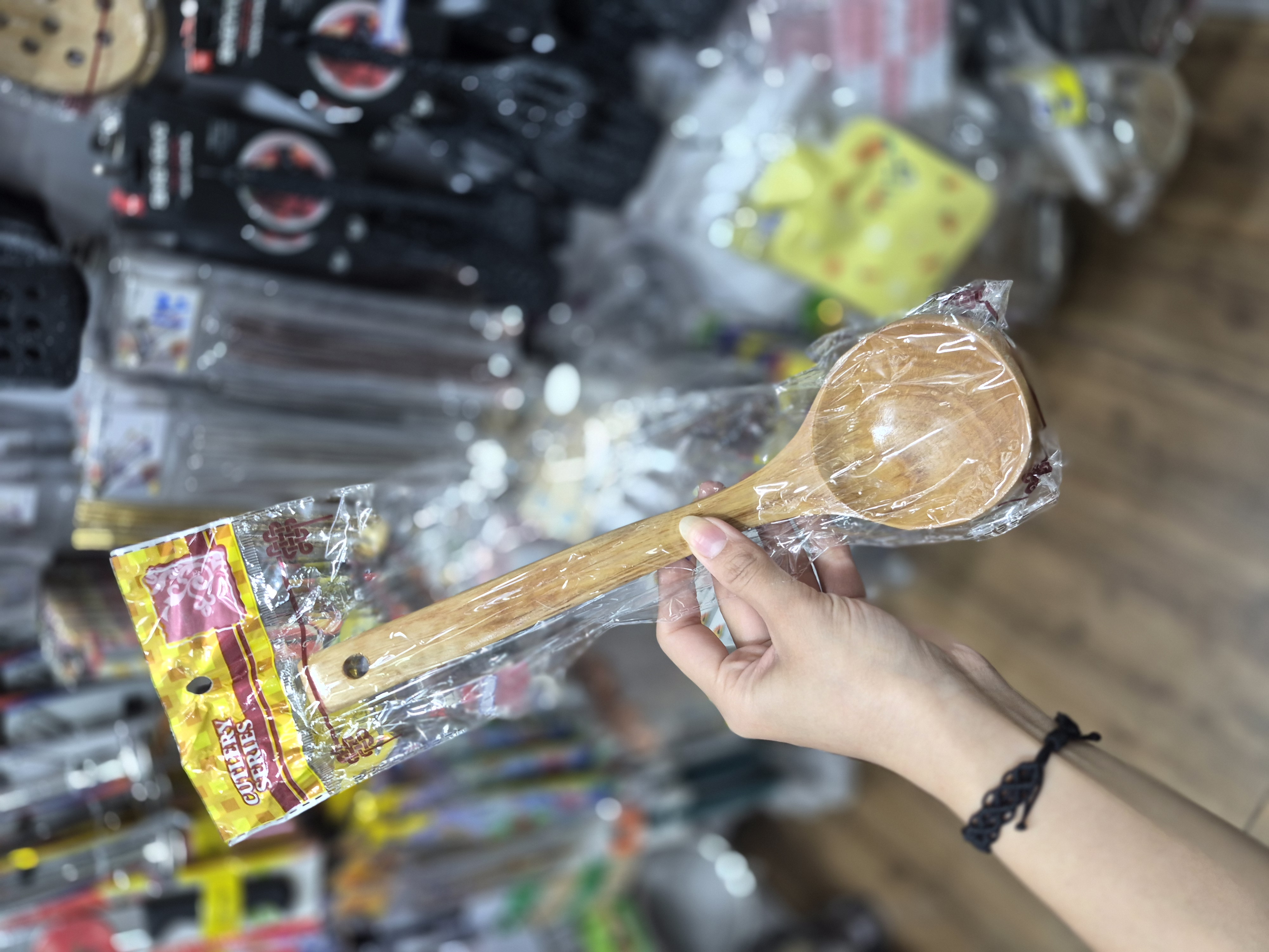 ملاقه گود چوبی